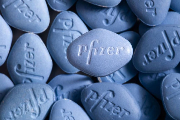 rusiya-pfizer-in-dermanlarini-sinaqdan-kecirecek